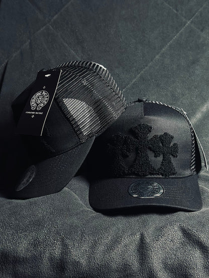 TRIPLE CROSS BLACK
