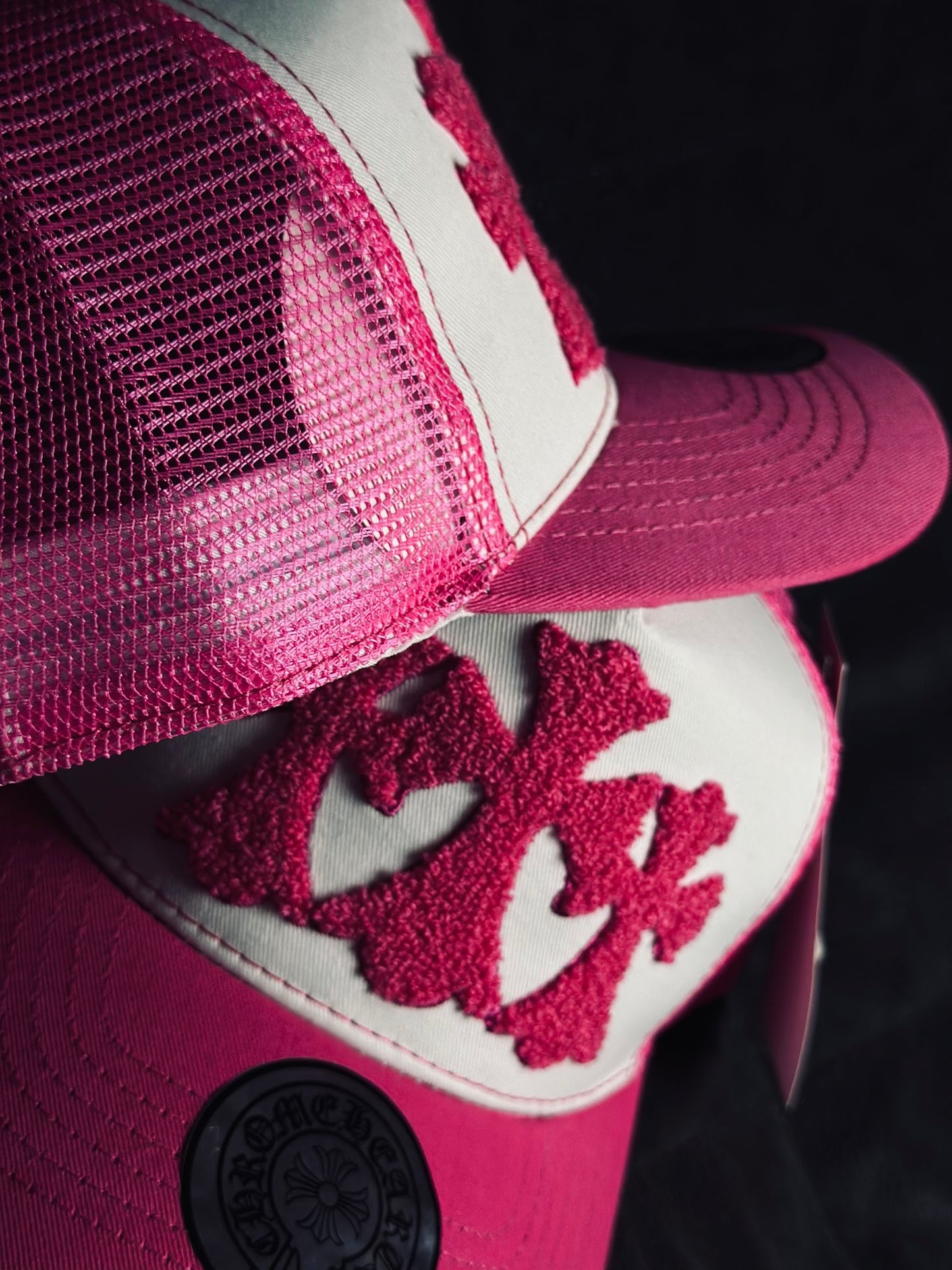 TRIPLE CROSS PINK
