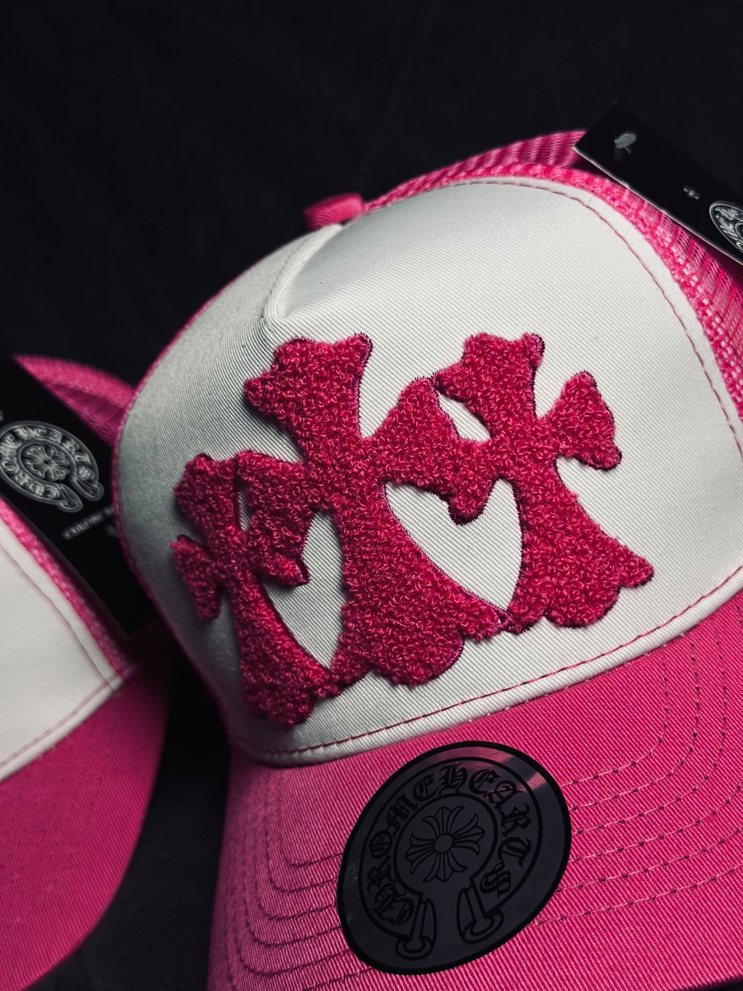 TRIPLE CROSS PINK